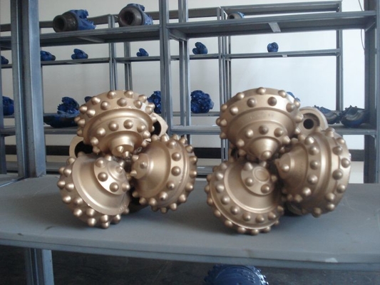 حفاری هوایی 6 3/4 اینچی Tricone Rock Bit Iadc 642 برای هدف حفاری سوراخ انفجاری