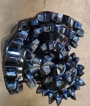 14 3 / 4 اینچ Iadc117g دندانه فولادی سنگ تریکون بیت برای حفاری نفت و حفاری زمین شناسی