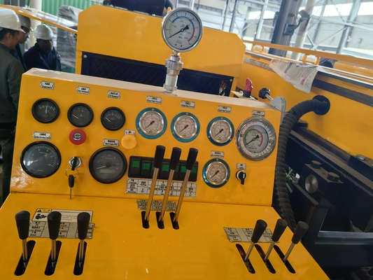 Nq 1000m اکتشاف حفاری Rig کل هیدرولیک سرعت کارایی