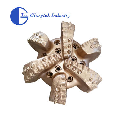 17 1/2 اینچ API استاندارد 6 Wing PDC Bit با چهره سخت روی بدن